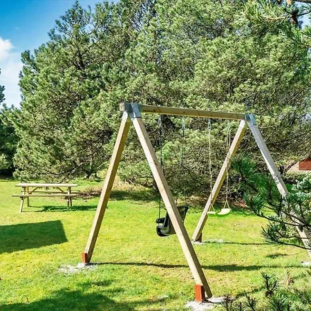Ve229-vejers-strand-muffparken-2 بيت للعطل فايرس ستراند