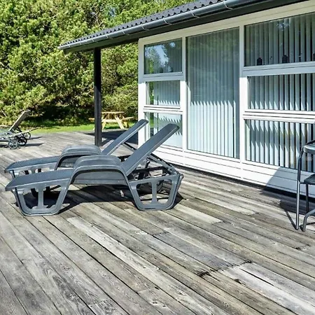 Ve229-vejers-strand-muffparken-2 بيت للعطل فايرس ستراند